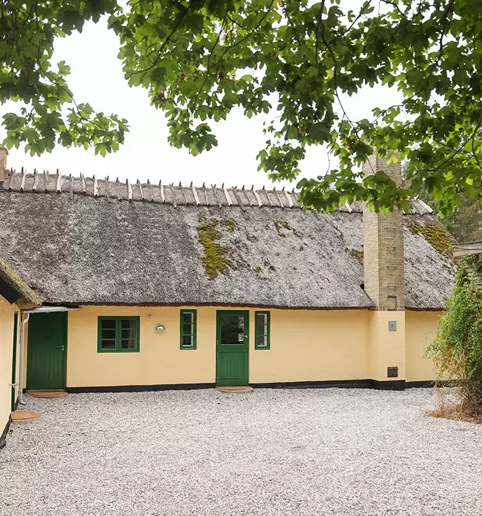 Sommerhus Sandet. Blot 500 meters gang fra en udsøgt sandstrand ligger ”Sandet”